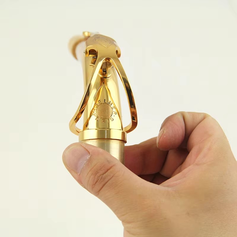 Alto Saxophone Customizable Lo - Musical Instrument Logo recensie en prijs